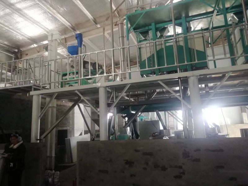 河南鶴壁市?？h六加二石磨面粉機(jī)